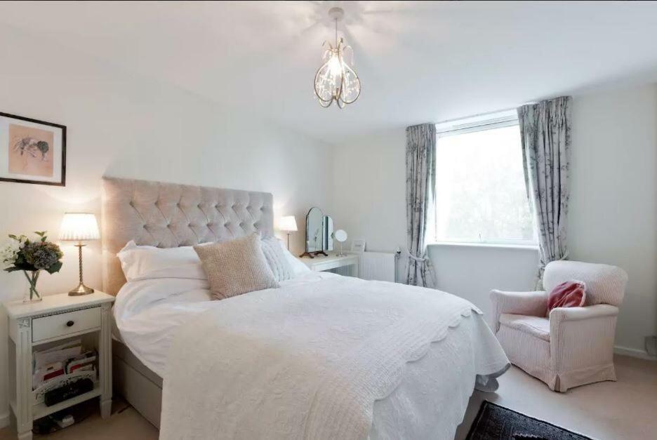 Wyatt Court Apartment Лондон Екстериор снимка