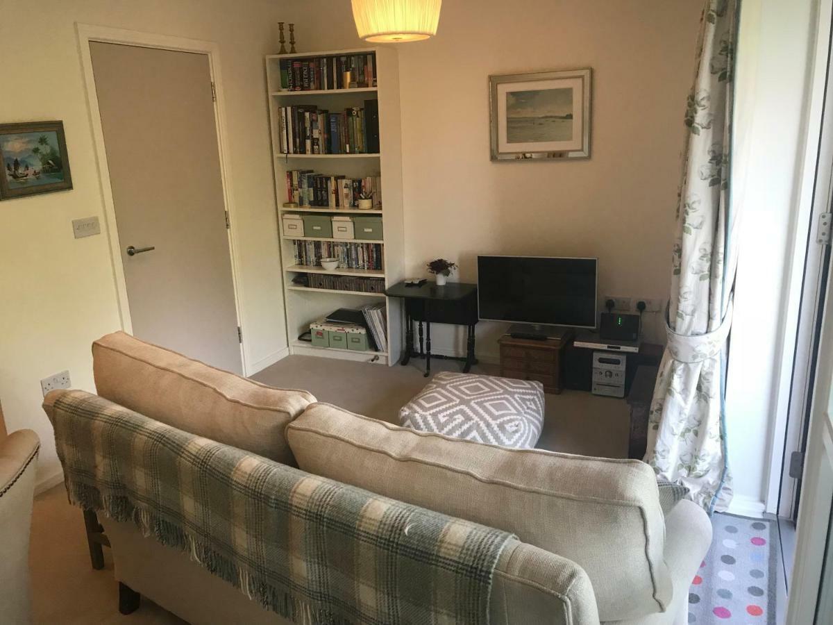 Wyatt Court Apartment Лондон Екстериор снимка