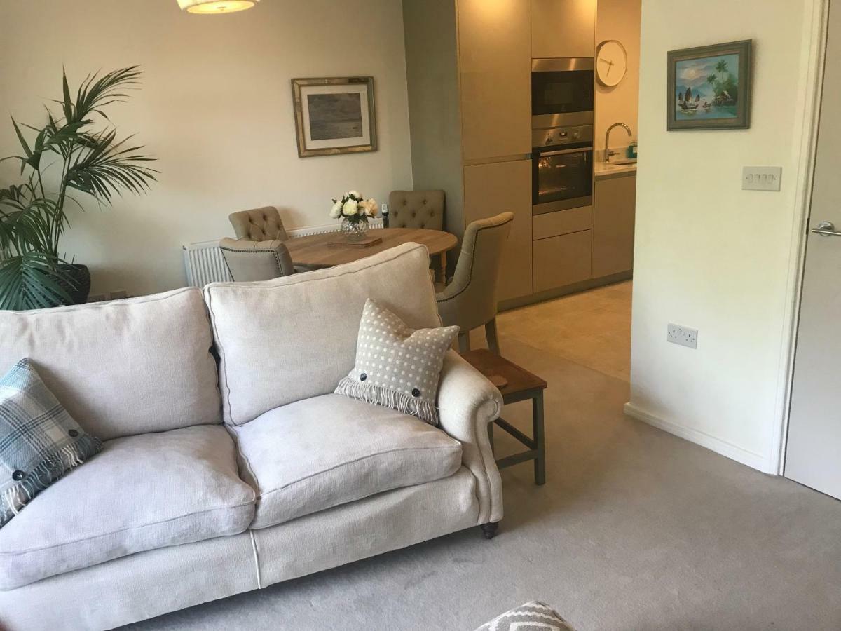 Wyatt Court Apartment Лондон Екстериор снимка
